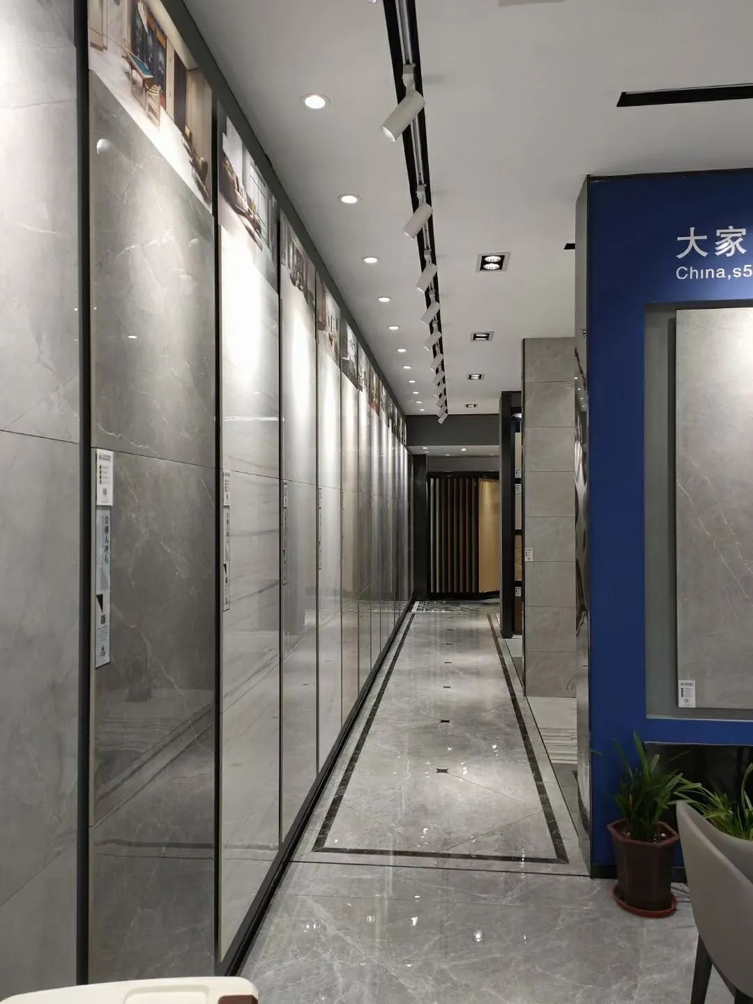 中國設(shè)計選材金牌服務(wù)商 | 范里典：與時俱進，唯有創(chuàng)新(圖5)