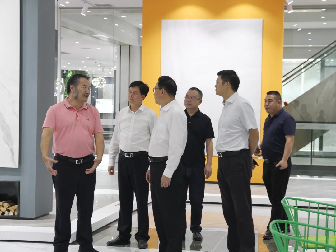 將軍企業(yè)再次迎來(lái)衡陽(yáng)政府考察團(tuán)，共謀發(fā)展
(圖4)