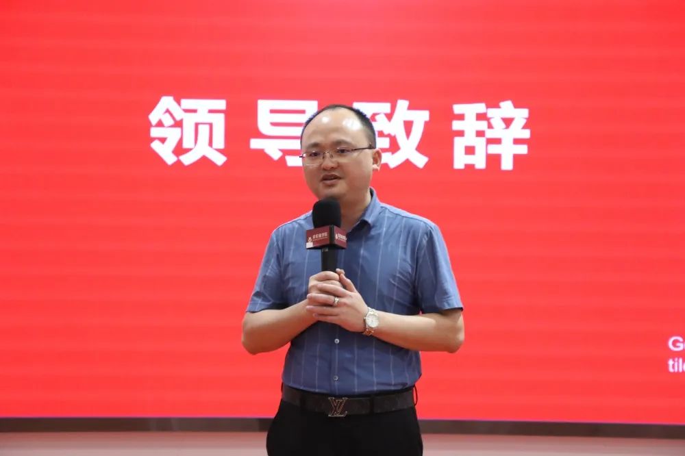 戰(zhàn)略簽約！大將軍瓷磚簽約初點科技，引領數(shù)字化營銷破局！(圖4)