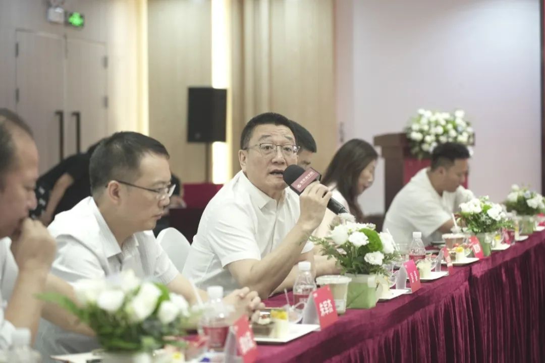 百億財(cái)富計(jì)劃丨大將軍瓷磚與多家工程運(yùn)營(yíng)商達(dá)成戰(zhàn)略合作！(圖6)