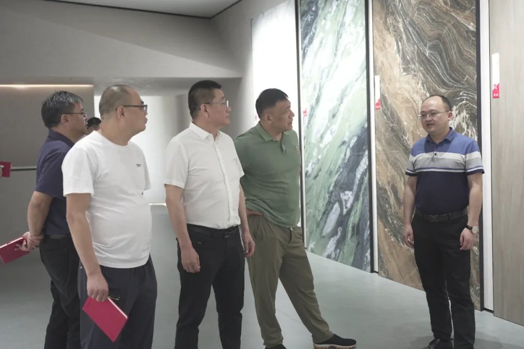 百億財(cái)富計(jì)劃丨大將軍瓷磚與多家工程運(yùn)營(yíng)商達(dá)成戰(zhàn)略合作！(圖22)